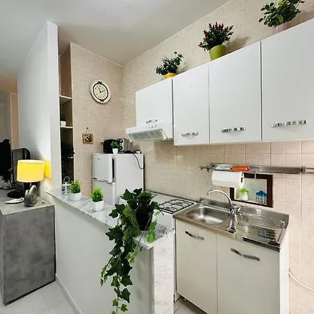 Ferdirisa Vesuvio Home&garden Apartment *